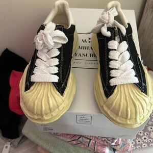 Maison mihara yasuhiro sneakers